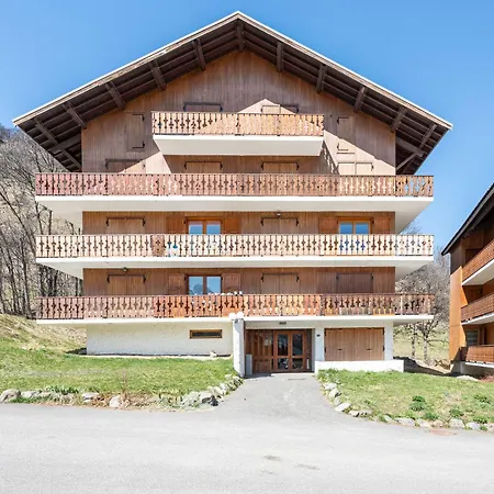 Les Arolles Apartment *